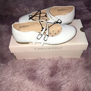 NWT Christie & Jill Girls Dress Shoes